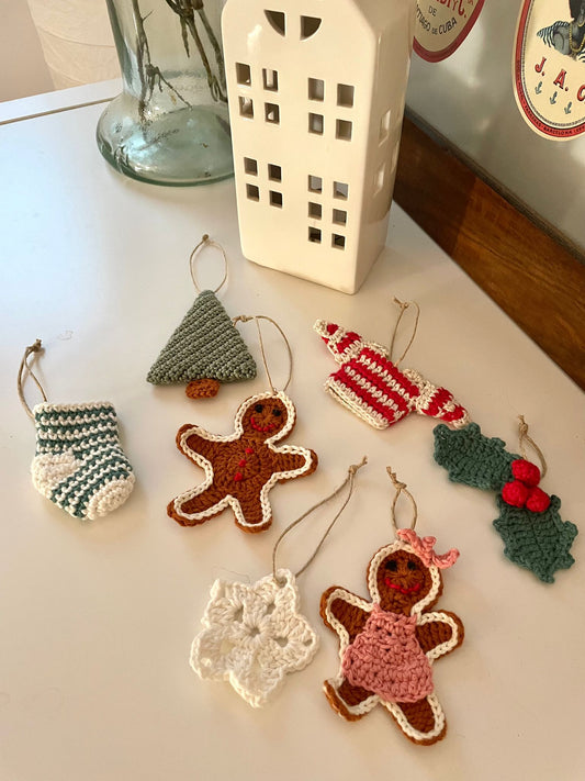 Taller de Crochet: Adornos Navideños para el Árbol 🎄🧶